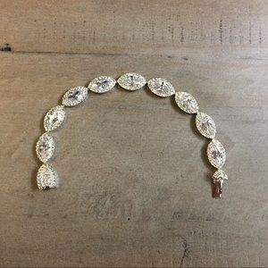 NADRI Marquise Bracelet